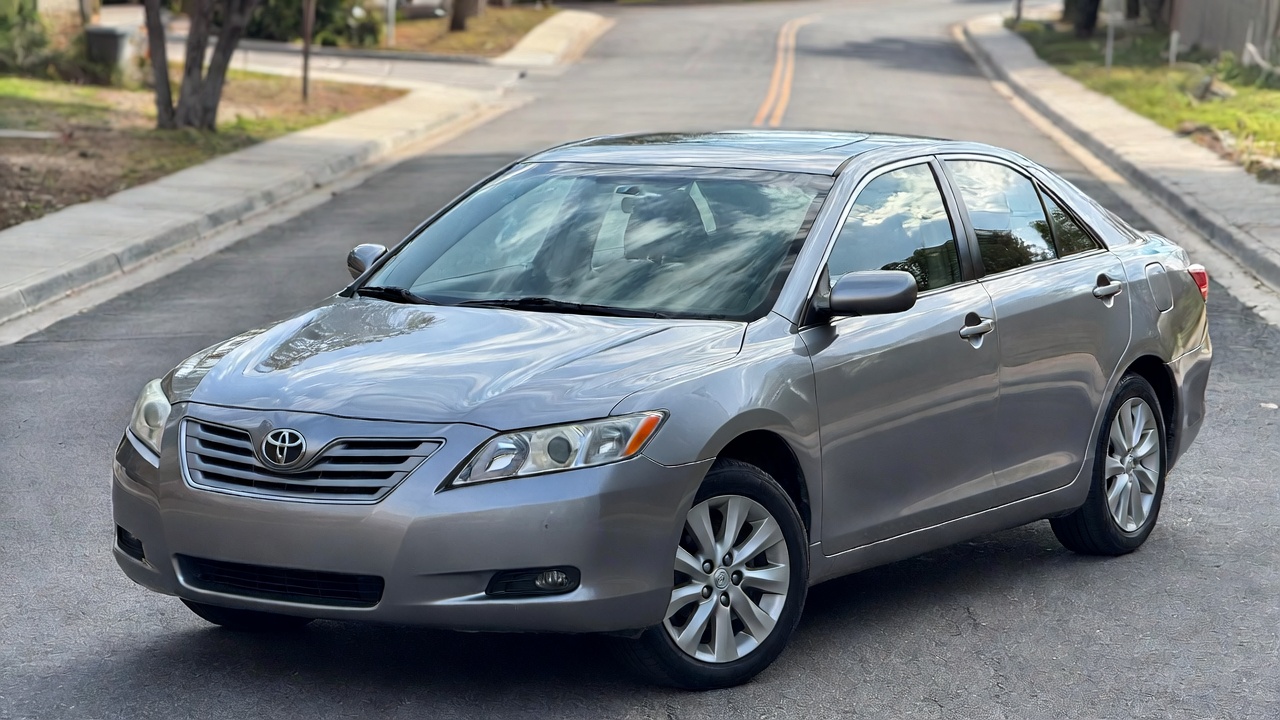07 Toyota Camry review featured image