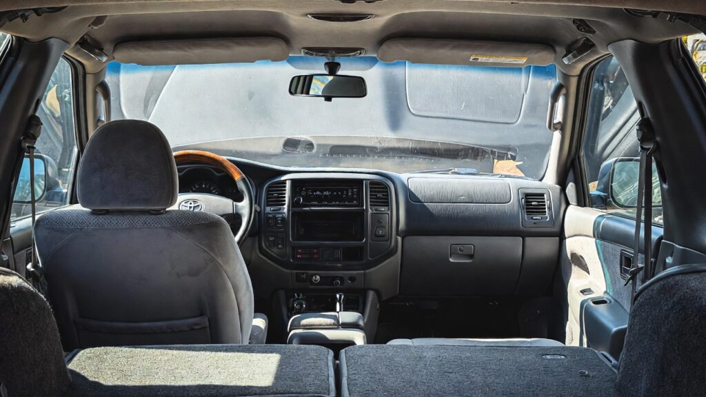 2000 Toyota 4Runner interior dashboard and cargo area view